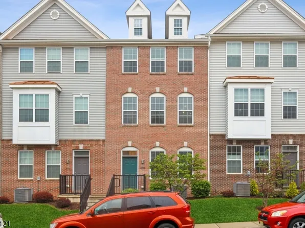 2008 Switzer Ave, Sayreville Boro, NJ 08859