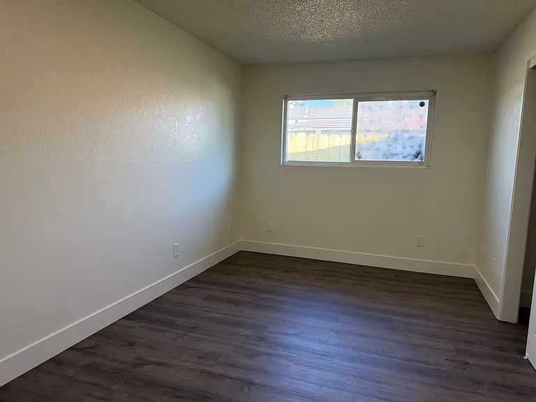 2355 E Olive Ave — Photo 9