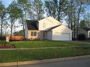 1st image of 4910 Gateway Dr