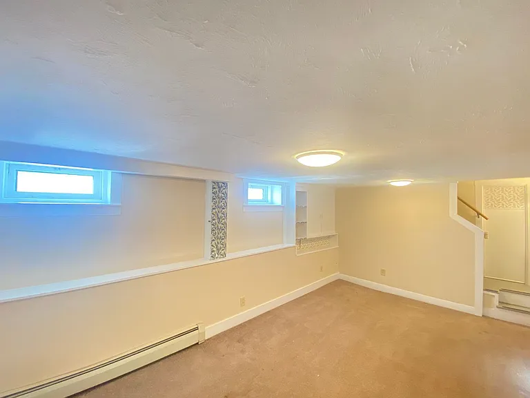 16 Linwood St #A — Photo 14