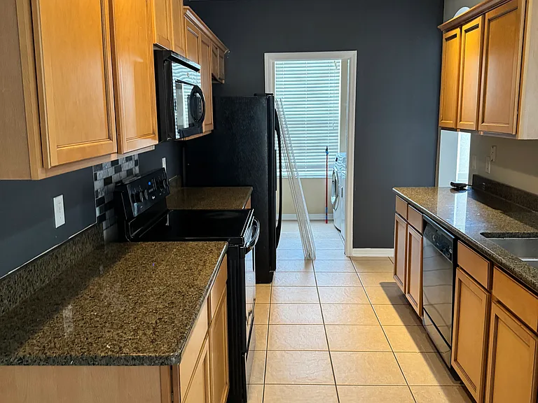 3148 Riachuelo Ln — Photo 7