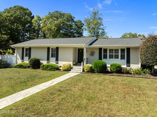 3521 Arrowwood Dr, Raleigh, NC 27604