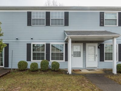 13646 Oakbrook Dr #3646, North Royalton, OH, 44133