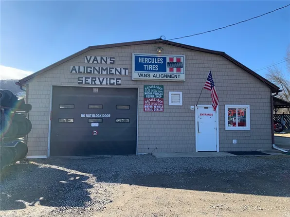 53 W Main St, Canisteo, NY 14823