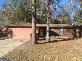 208 Creekwood Dr, Kingsland, GA 31548