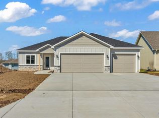 7632 SW 24th Ter, Topeka, KS 66614