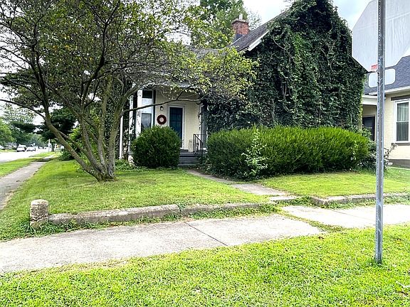 3rd image of 501 S Chestnut St