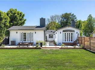 22853 Dolorosa St, Woodland Hills, CA 91367