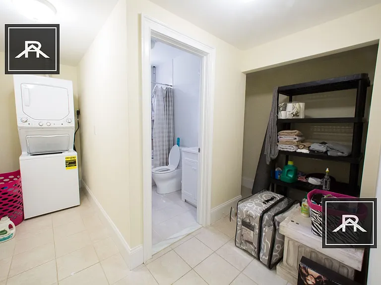 39 Beaconsfield Rd #1 — Photo 13