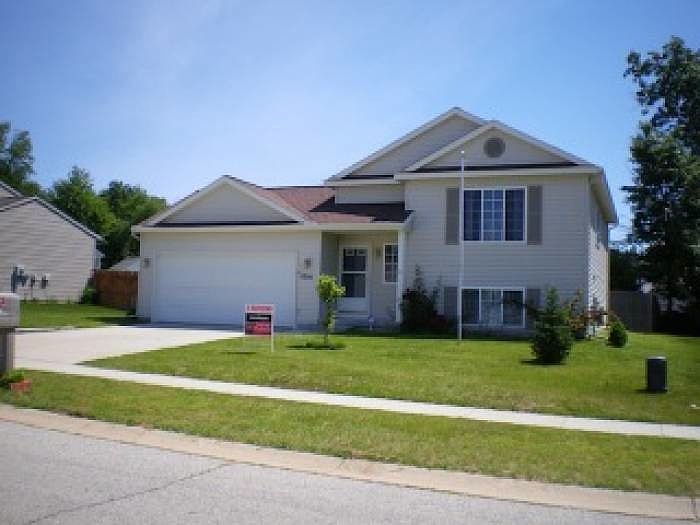 1st image of 1216 Cedarwood Dr