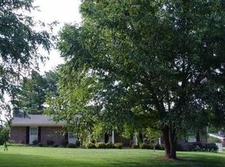 6 Northridge Cir, Johnson City, TN 37604