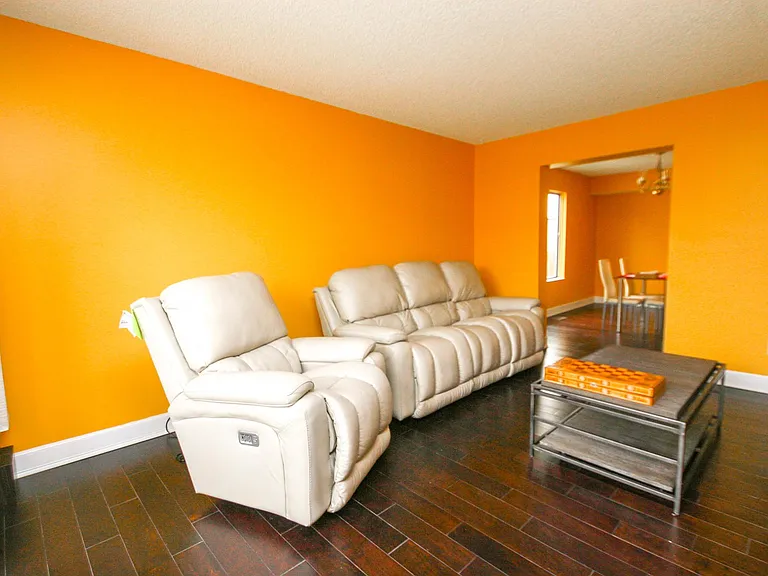 1310 Abbeyhill Dr — Photo 12