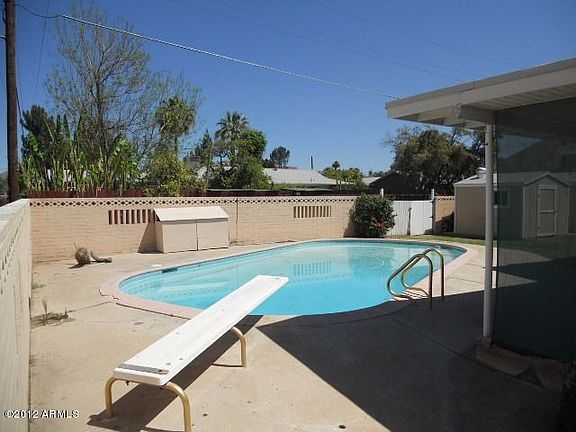 5th image of 3802 E Glenrosa Ave