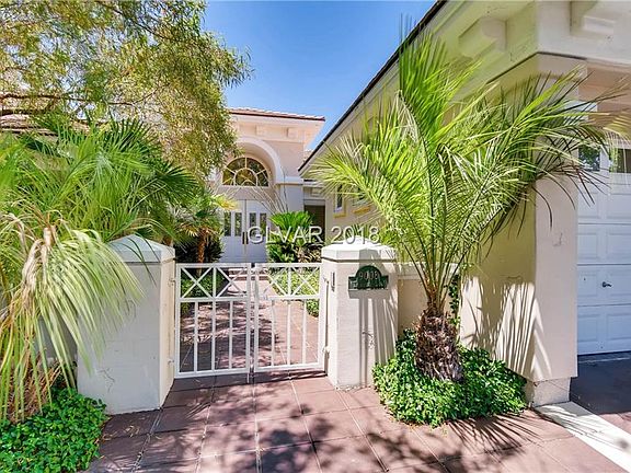 3rd image of 9008 Thornbury Ln