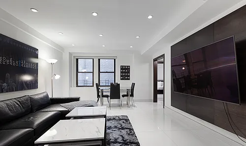 160 Central Park S Photo 1