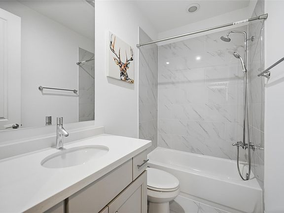 5th image of 707 Bringhurst St
