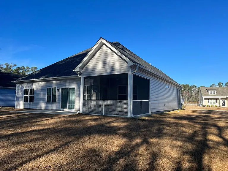 504 Whiddy Loop — Photo 13
