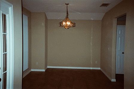 3rd image of 634 Hardwood Cir