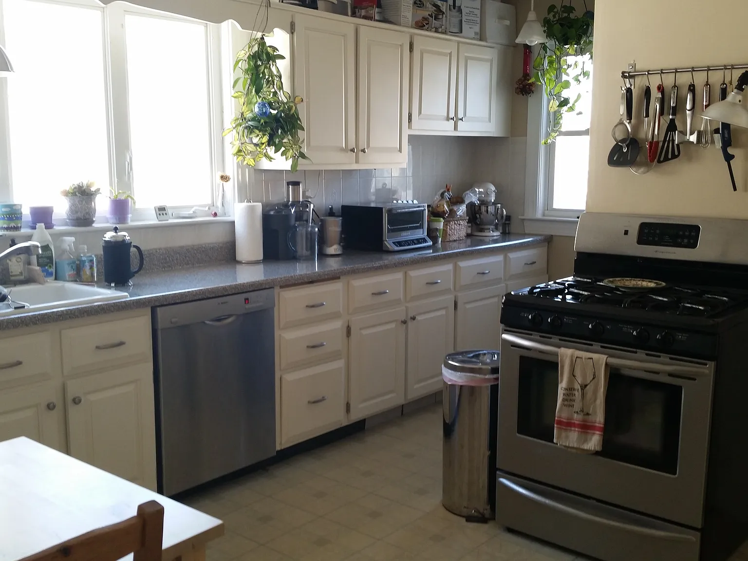2 bed, $2,995 — Photo 1