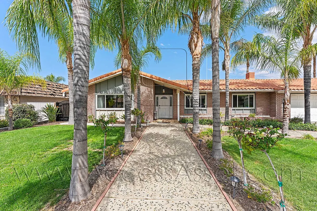 Building Photo - 43160 San Marcos Pl
