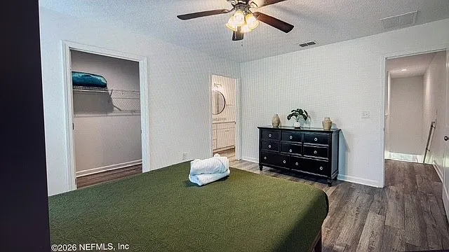 3589 Drexel St — Photo 9