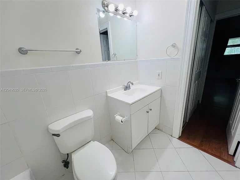 2050 NW 89th Ave #208 — Photo 18