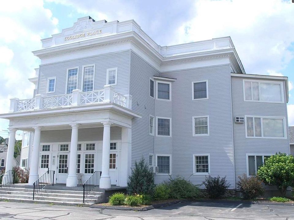 1st image of 10 School St #3