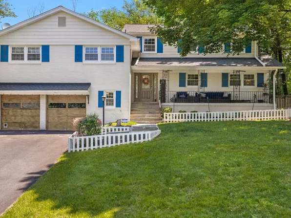 13925 Shannon Dr, Silver Spring, MD 20904