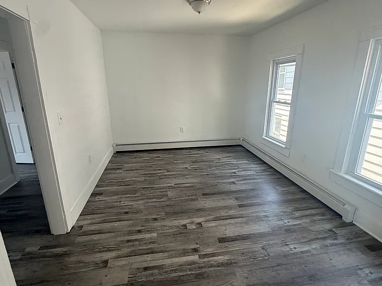 88 7th Ave #2 — Photo 8