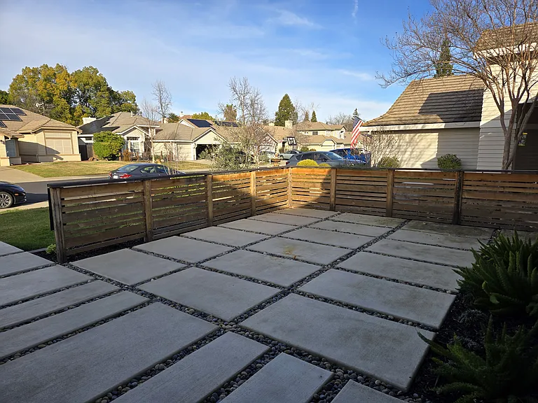 2428 Stefanie Dr — Photo 38