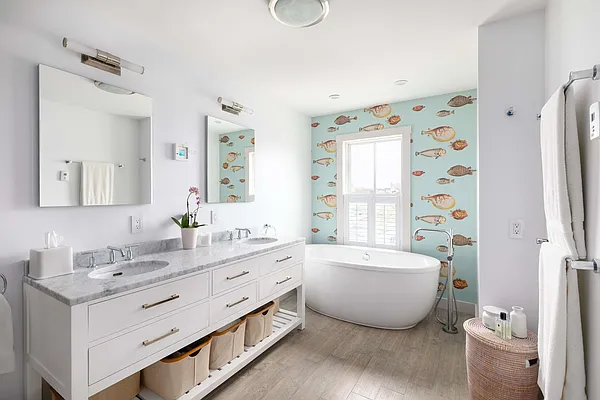 Sold by Brown Harris Stevens | media 24