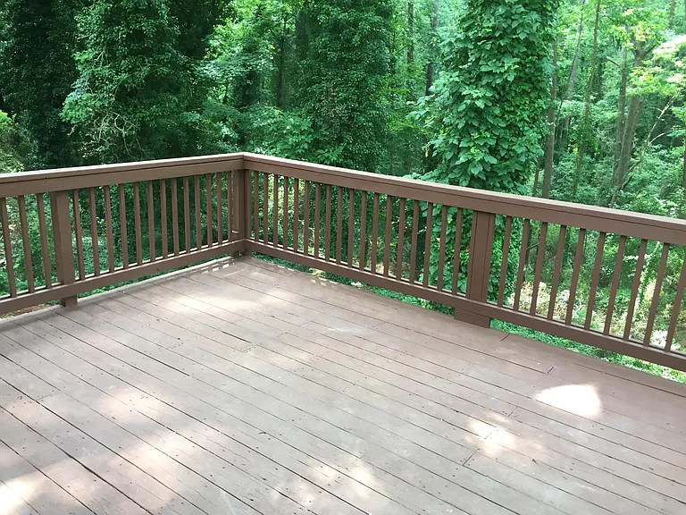 1443 Janmar Dr #MAIN UPSTAIRS — Photo 10