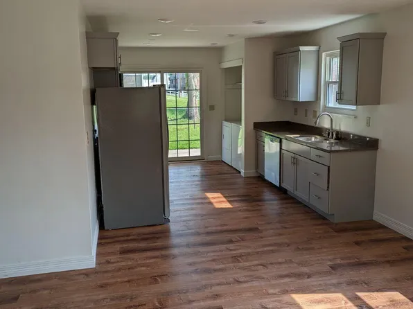 518 Brookview Ct, Oxford, OH 45056