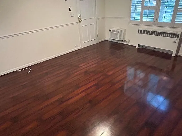 230 N Thomas St #230-1 — Photo 3