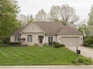 52048 Plantation Dr, Granger, IN 46530