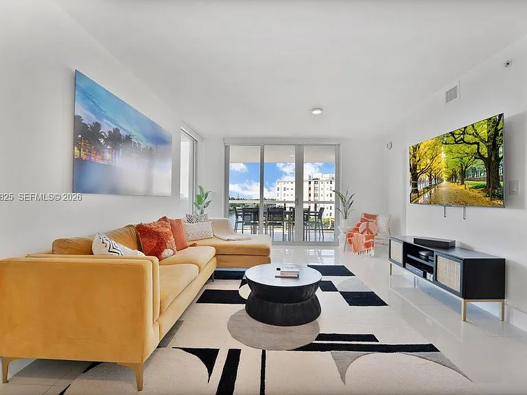 9261 E Bay Harbor Dr #507 — Photo 13