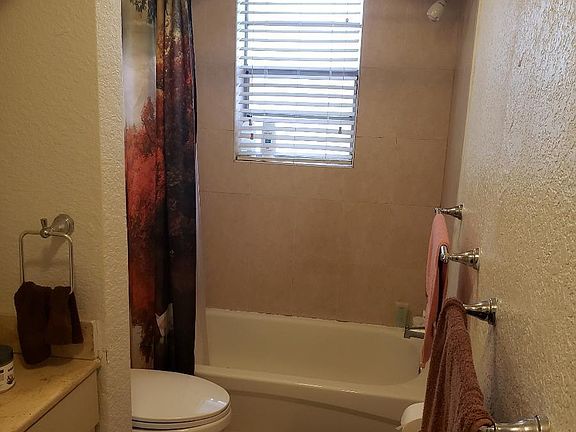 5th image of 17255 SW 95th Ave