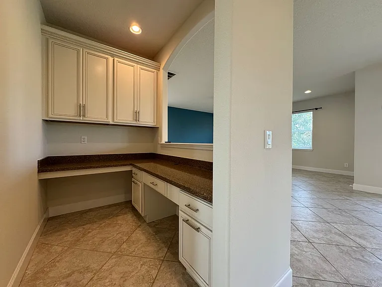 12119 Uleta Ln — Photo 21