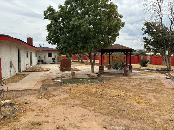 17721 Mauna Loa St, Hesperia, CA 92345