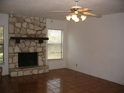 5th image of 3414 Green Spring Dr