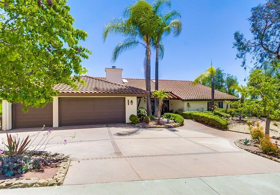 1st image of 6993 Del Cerro Blvd
