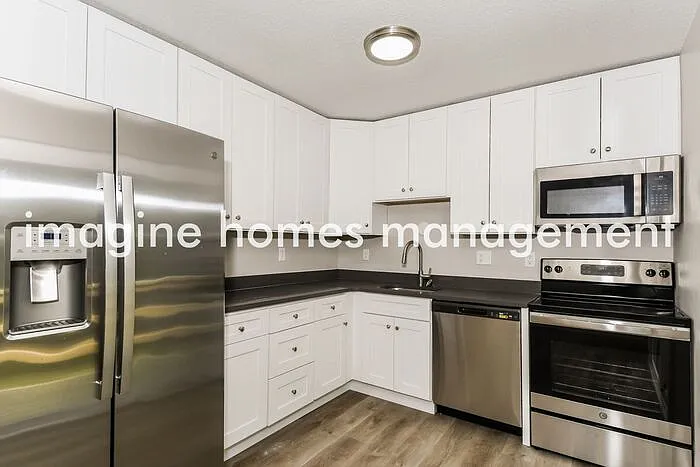2911 Sean Pkwy — Photo 5