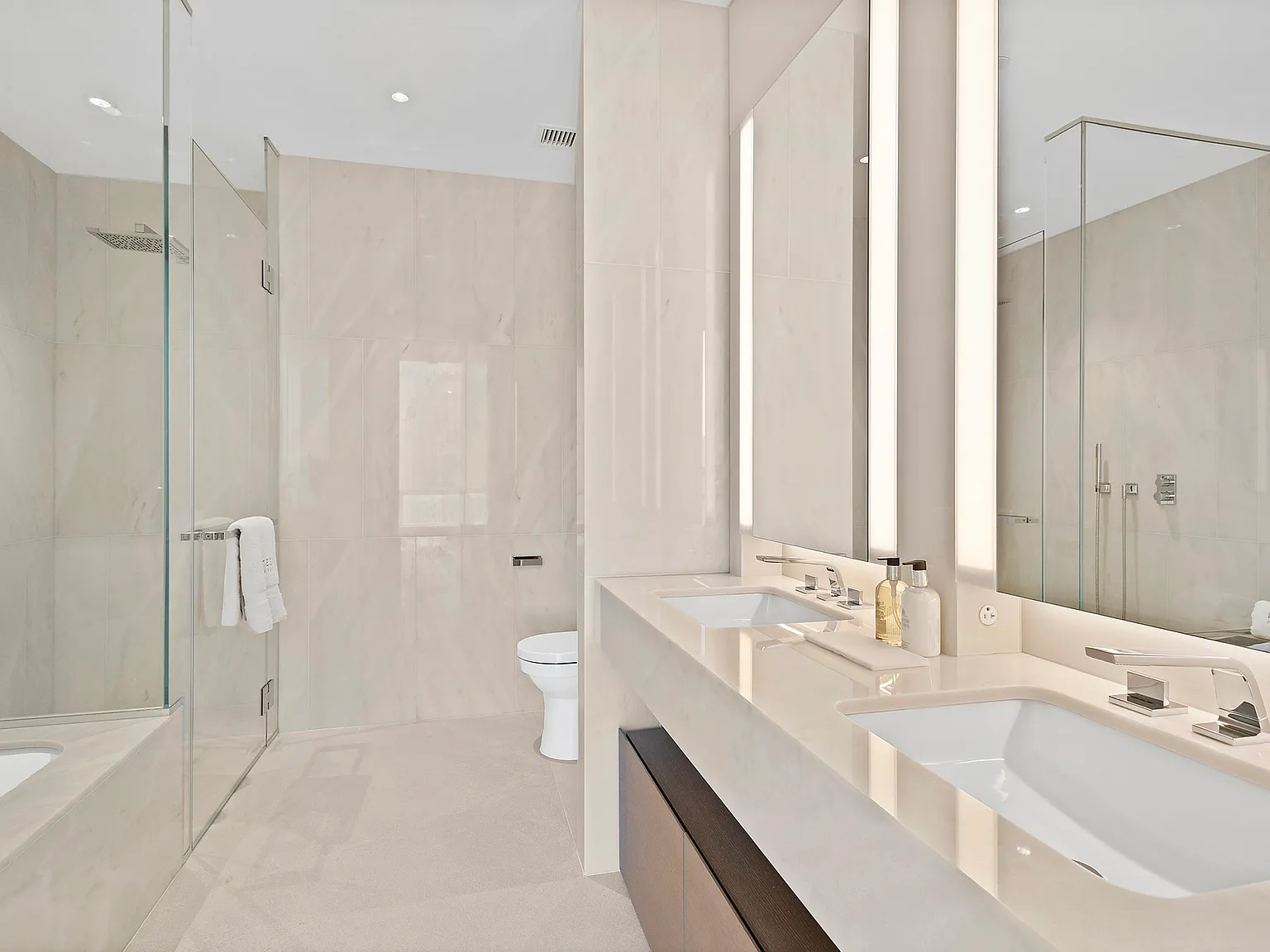 15 Hudson Yards — Photo 4