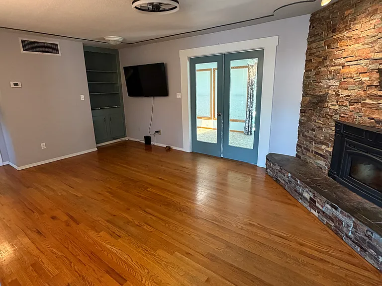 5926 Sierra Dr — Photo 12