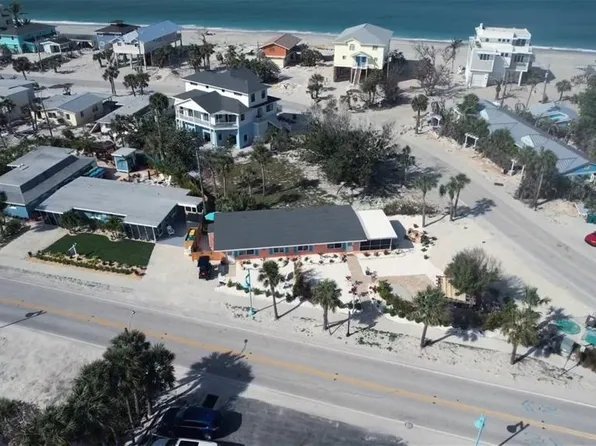 1270 Gulf Blvd, Englewood, FL 34223