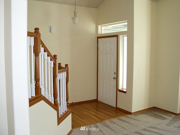 4th image of 19111 76th Avenue Ct E