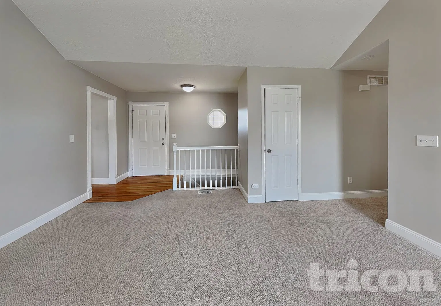 2916 SW Shadow Brook Drive Blue Springs MO — Photo 3