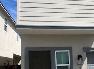 2704 Bella Cir, Santa Rosa, CA 95407