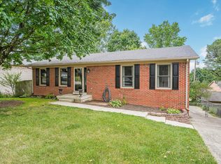 2008 Twain Ridge Dr, Lexington, KY 40514