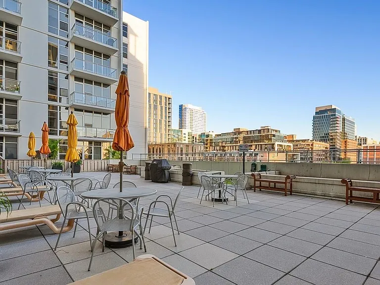 901 W Madison St #912 — Photo 27